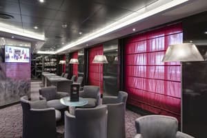 MSC Cruises MSC Sinfonia Lounge 2.jpg